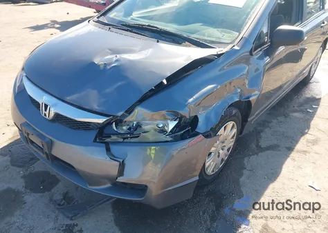 2010 Honda Civic Vp z USA, uszkodzony, nr VIN 19XFA1E39AE028680